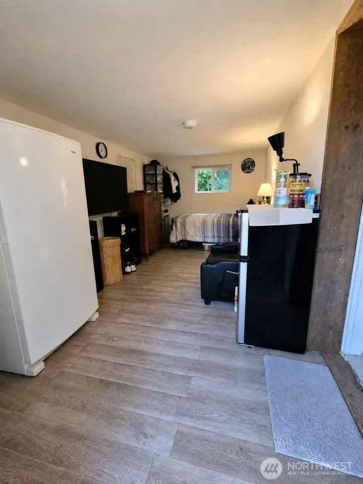 Bonus Room off Back of Home with exit to back deck