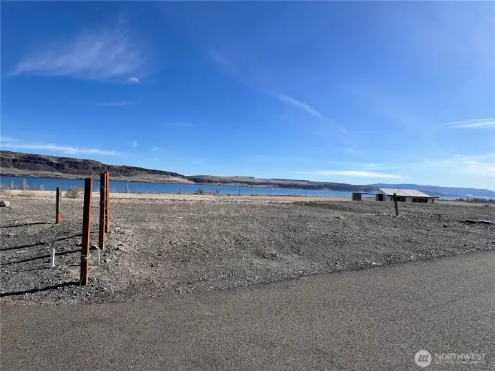 Vantage Bay .... a new community on the Columbia River!