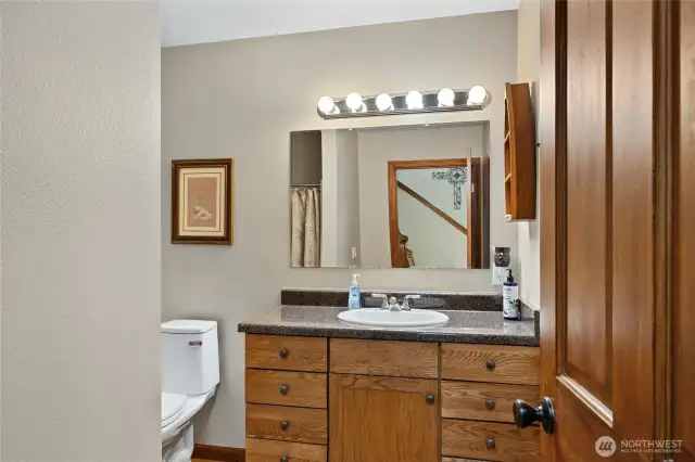 Powder Bath on Main level