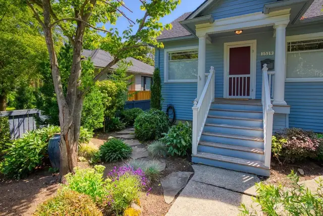 Lovely cottage welcomes you home.