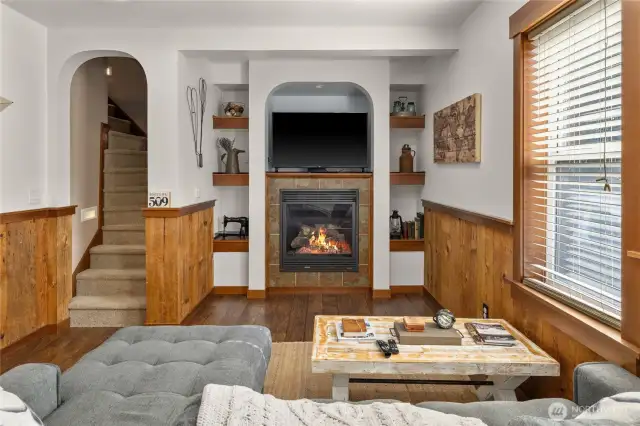Propane fireplace and built in shelves. Does it get any better?