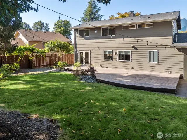 They owners loved their backyard for the peacefulness & beauty!