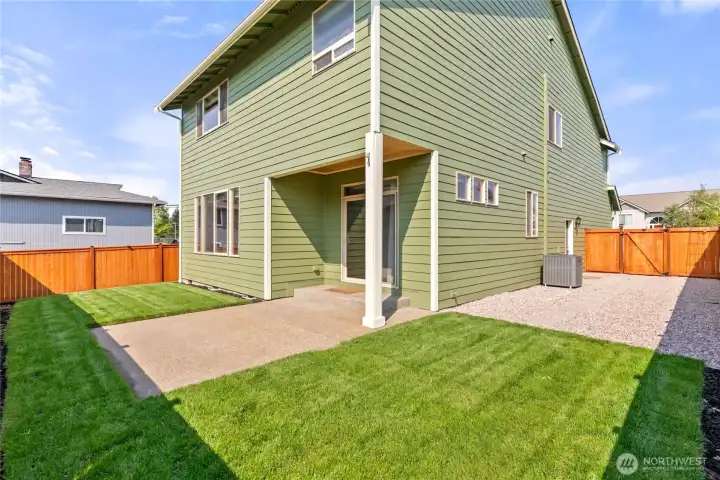 This home has it all - new furnace and A/C (+ high efficiency LED filtration system), new 50 gallon water heater, new exterior paint, covered patio, 2.5 car garage and so much more!