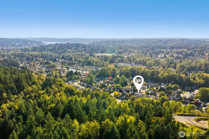 Sidewalk neighborhood surrounded by greenbelt. Quick walk to Forsgren Park (and it's awesome new play set) and Shelton View Forest (miles of wooded trails).
