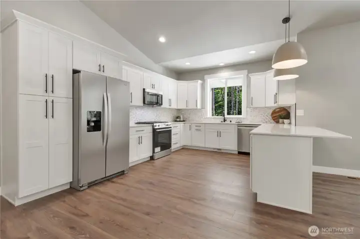 Kitchen is fully equipped and a chefs dream