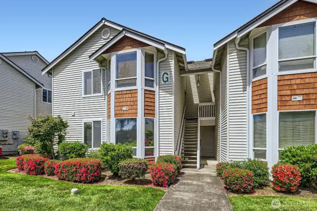 Beautifully landscaped grounds!