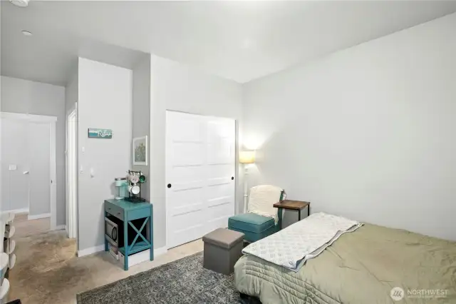 ground floor bedroom with en suite bath