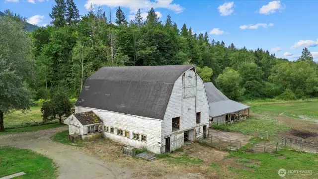 Vintage Dairy Barn from the 1950’s.
