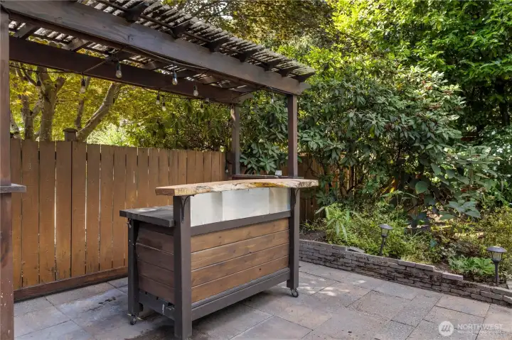 The covered grilling plaza