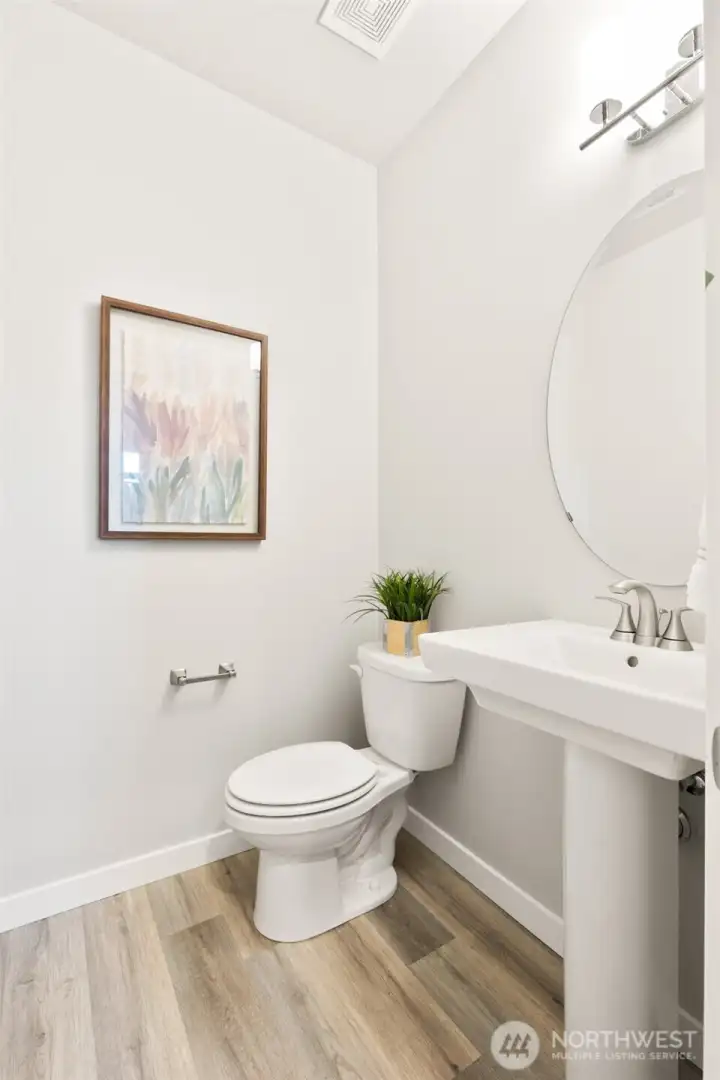 Pictures of same floorplan at different site. Specs/finishes differ.