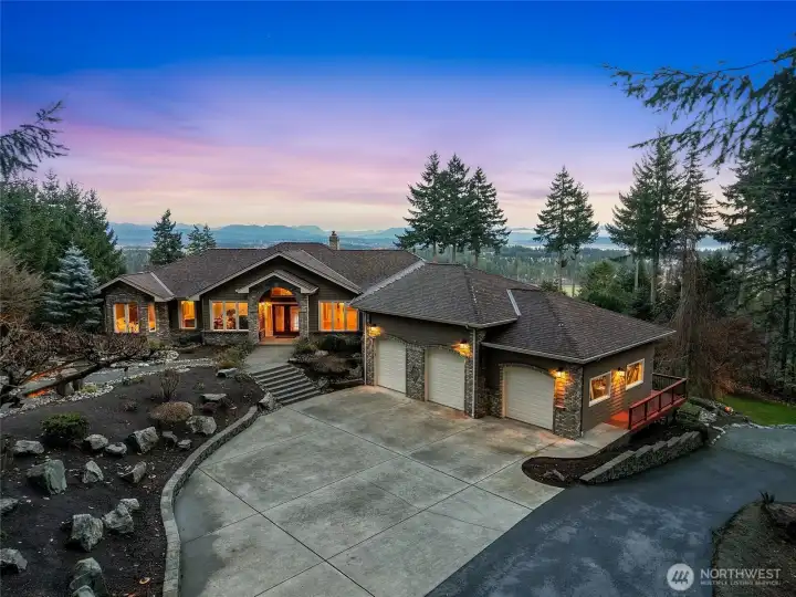 Incredible Views from this North Camano 2.8 Acreage Estate~
