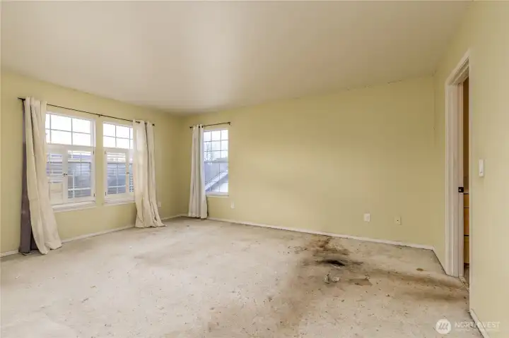 Large primary bedroom