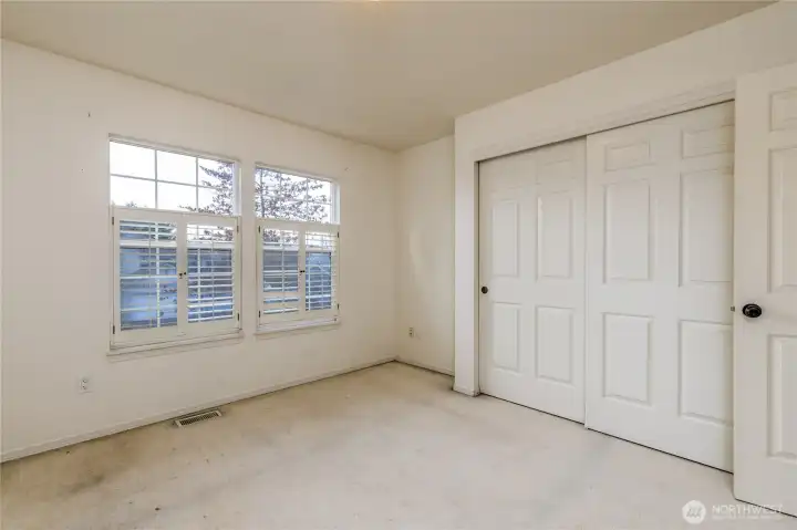 Second bedroom