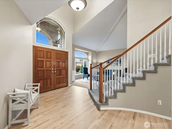 An entryway that sets the tone: light-filled, open, and effortlessly inviting.