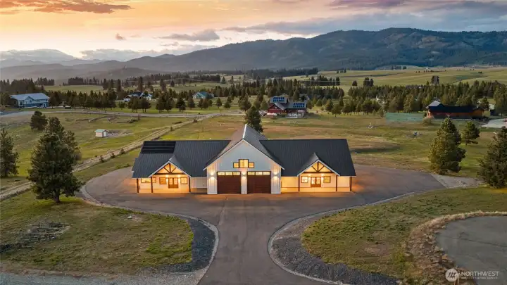 Welcome to 731 Horse Jump Dr.