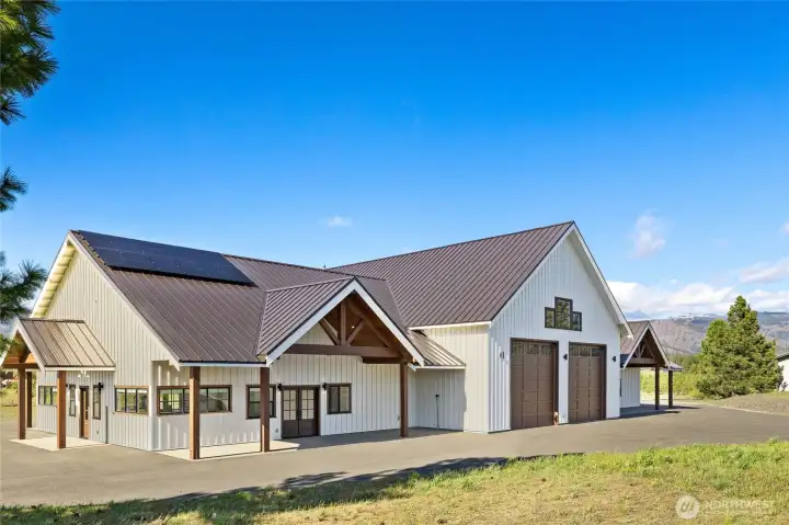 Front view of the building, with the entire left side dedicated to the wonderful living area.