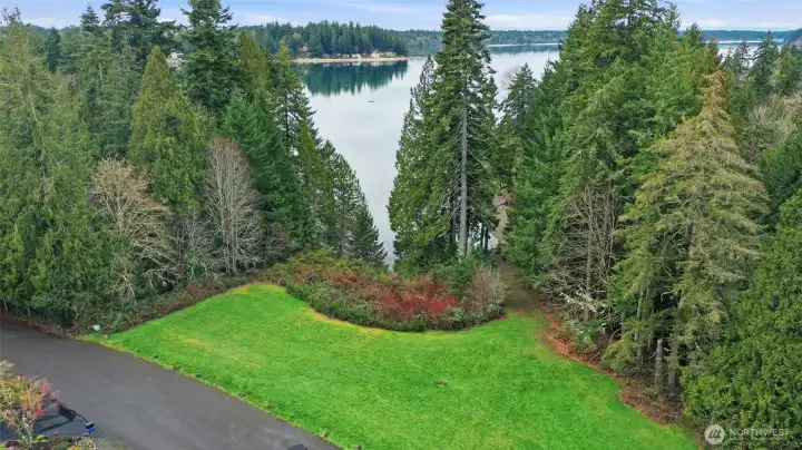 Green Cove Community's Private Park with overlook and beach access--a wonderful amenity to enjoy!