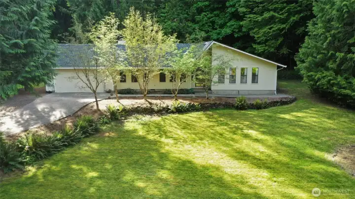 This is your opportunity to have a wonderfully cared-for home on a lovely, private lot, be part of a beautiful and inviting community, and enjoy access to the gorgeous PNW waters, all at an amazing value--don't miss out!