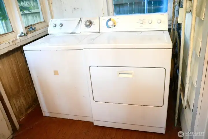 Washer and Dryer Washer and Dryer