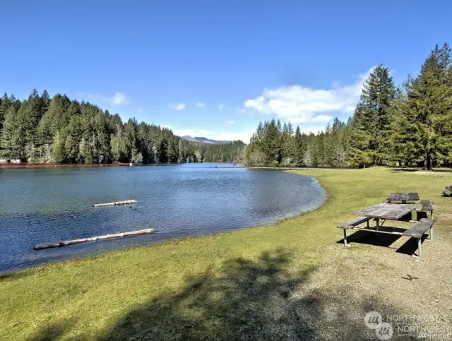 Lake Kokanee is stocked with Rainbow Trout and has a Private Park with picnic area, playground, dock, & gazebo.