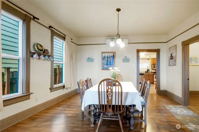 This is the Dining Room in Unit A. Both bedrooms are to the right and the kitchen is straight ahead.