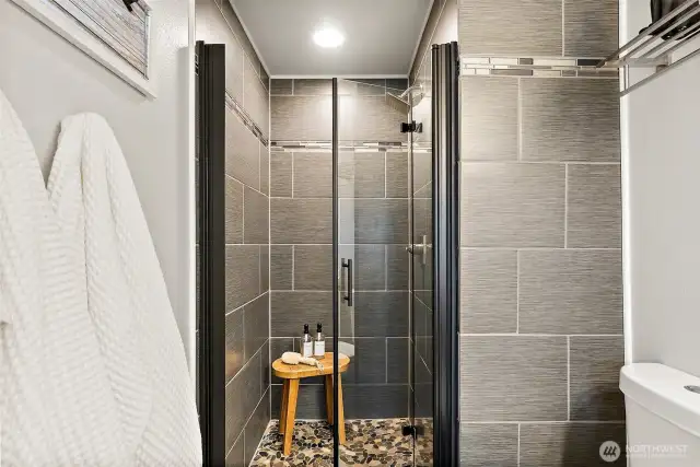 Beautiful tile shower!