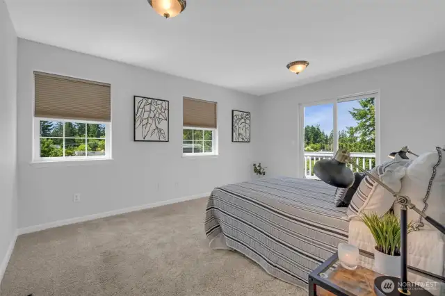 2nd bedroom.