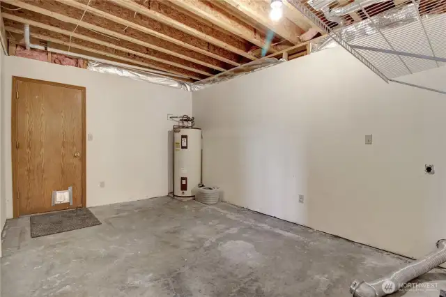 Laundry/storage room downstairs to garage