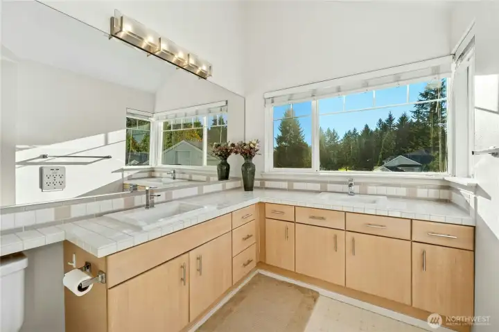 Primary bathroom with 2 sinks.