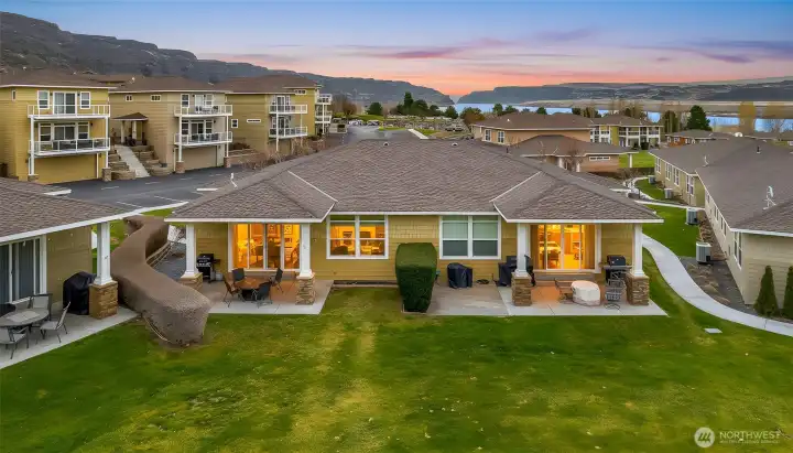 Welcome to 9270 Canyon Drive NW C16