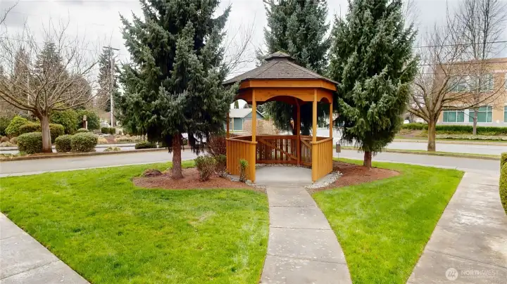 Covered gazebo in the neighborhood