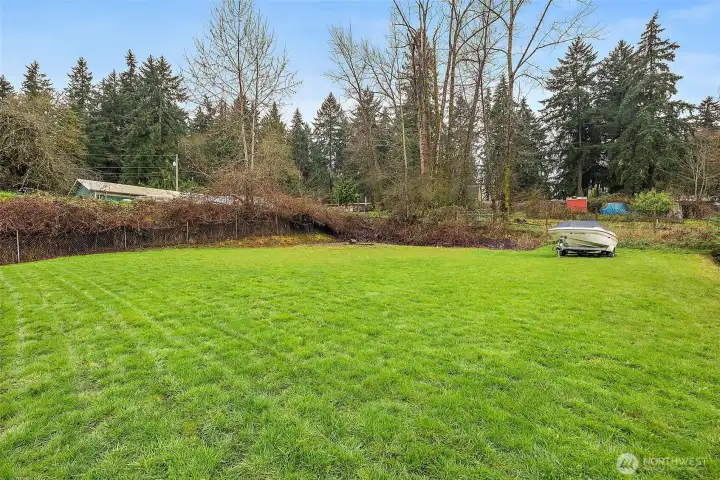 " No HOA, Room for a Shop, Pole Barn, Detached Dwelling"