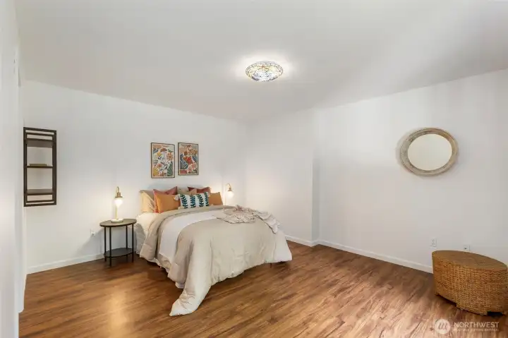 Lower level 3 guest bedroom.