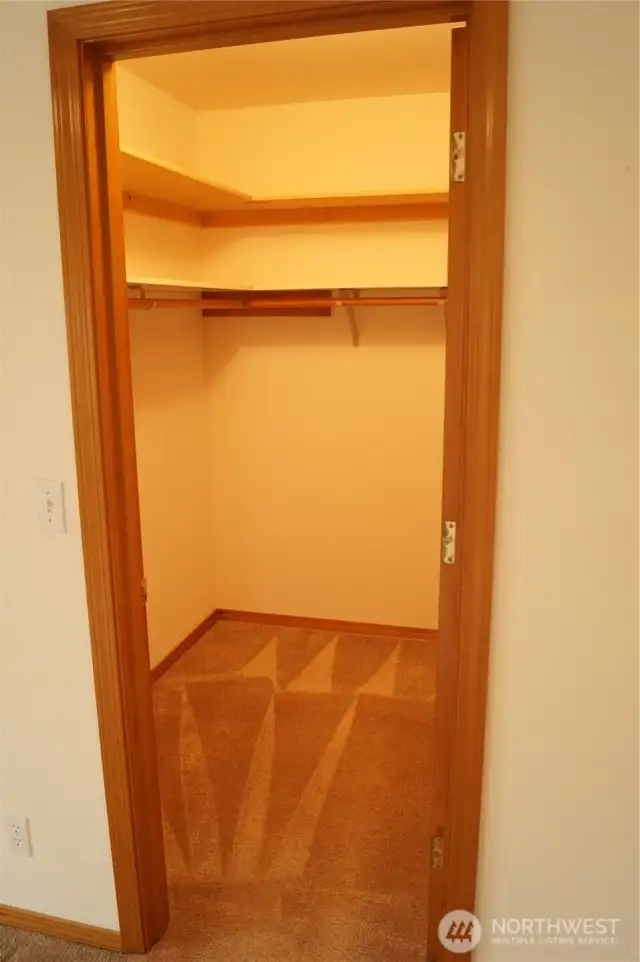 Primary walk-in