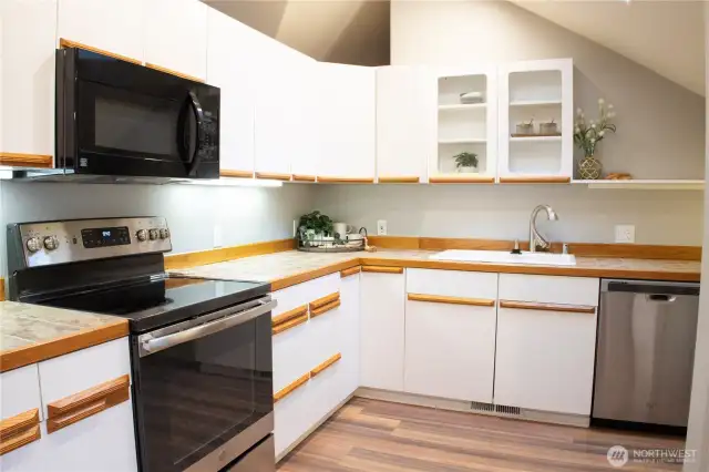 2nd Kitchen