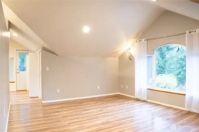 2nd living room