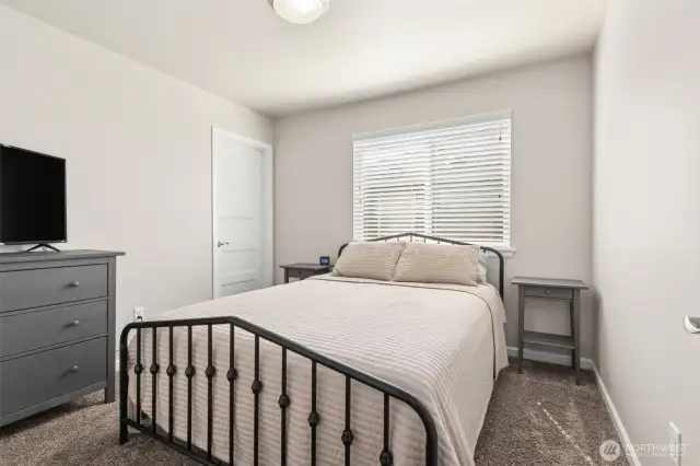 2nd Bedroom