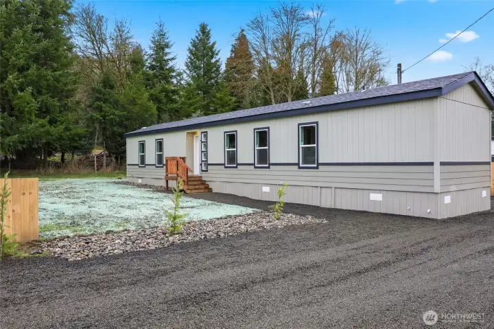 Brand new singlewide on lot in Porter. Move in ready. Front fence provides added privacy. Leyland cypress added for additional screening. Minutes to freeway and nearby Chehalis River and Capitol Forest recreation.