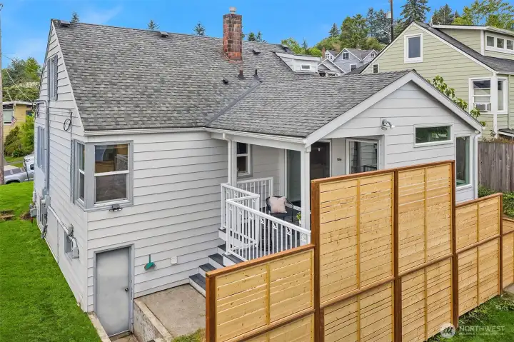 Carefully Maintained Cape Cod Classic in Ballard's Desired Carefully Maintained Cape Cod Classic in Ballard's Desired