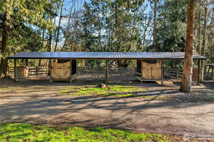 4 paddocks   Automatic, never freeze waterers.