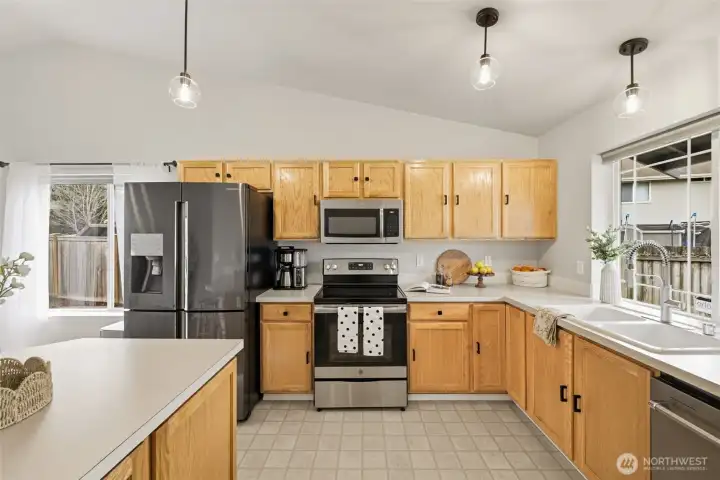 Large open kitchen with plenty of counter space