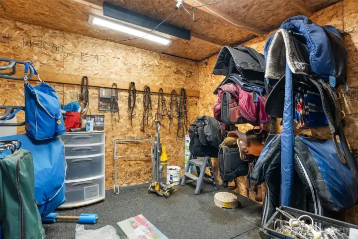 tack room