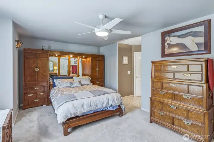Primary en suite