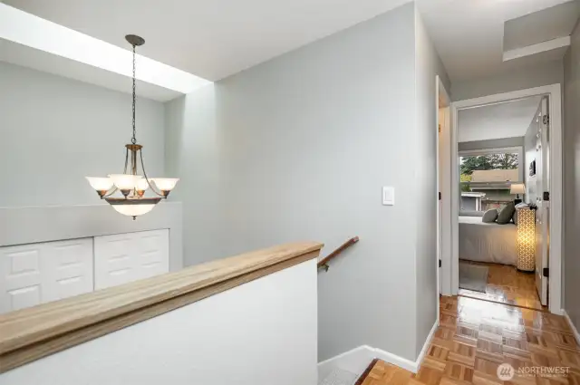 2nd floor hallway between the to bedrooms leading to the Primary