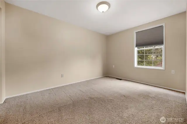 1st upper level guest room.