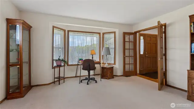 Formal living room or office