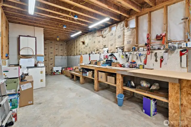 Separate bay/room for the work shop.