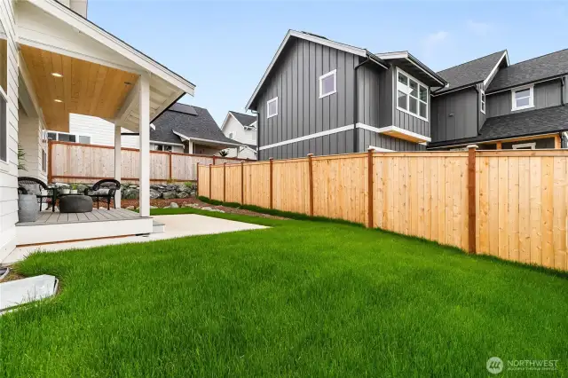 Private deck/backyard