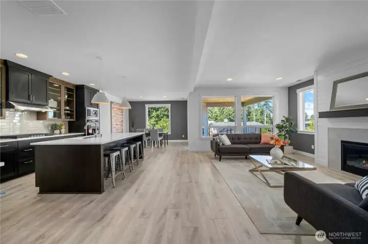 This photo/rendering is provided for illustrative purposes only. It does not depict the actual property, finishes, or furnishings, which may differ.