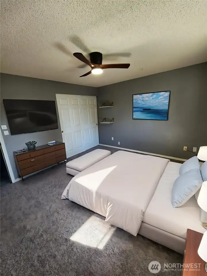 Virtual Staged